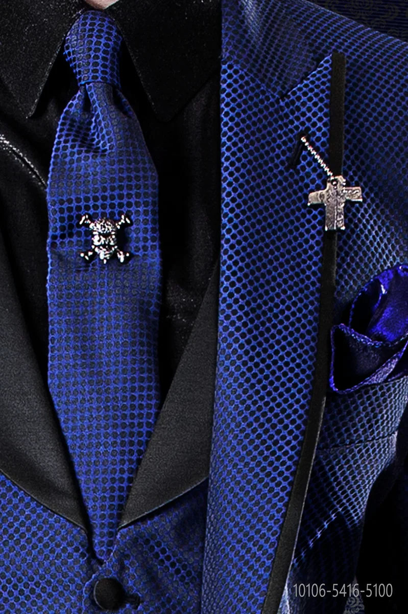 Krawatte mit schwarze und blaue Mikromuster.