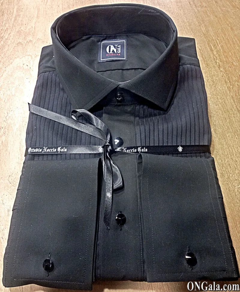 Camicia nera Tuxedo in cotone con plissé, gemelli neri