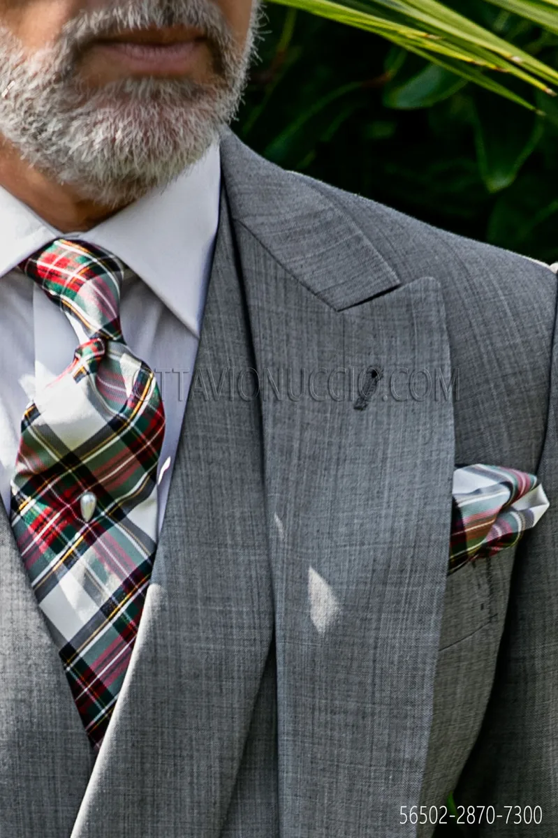 Cravatta e fazzoletto in pura seta tartan