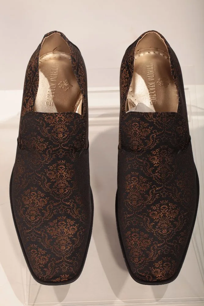 Slipper en tejido damasco negro-oro