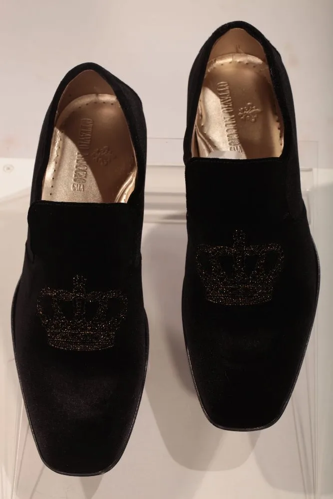 Chaussons velours noir avec couronne brodée noir-or