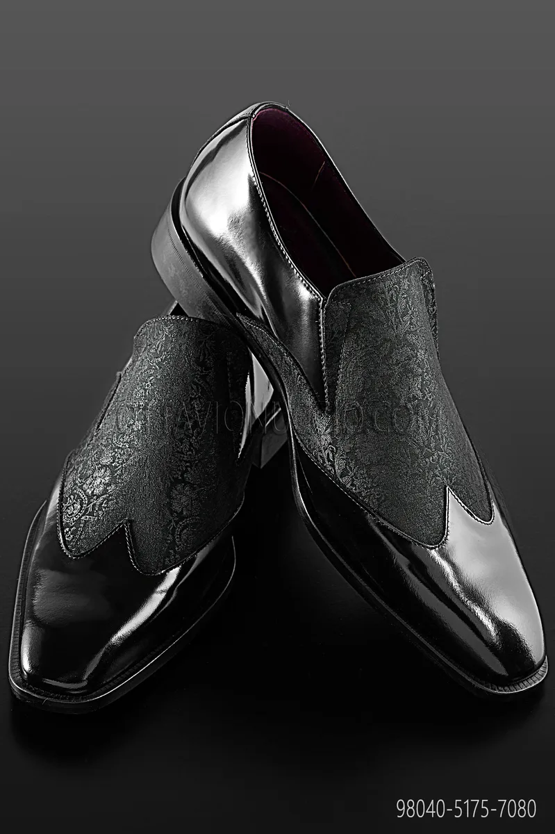 Two-Coloured Leather Shoes in Black