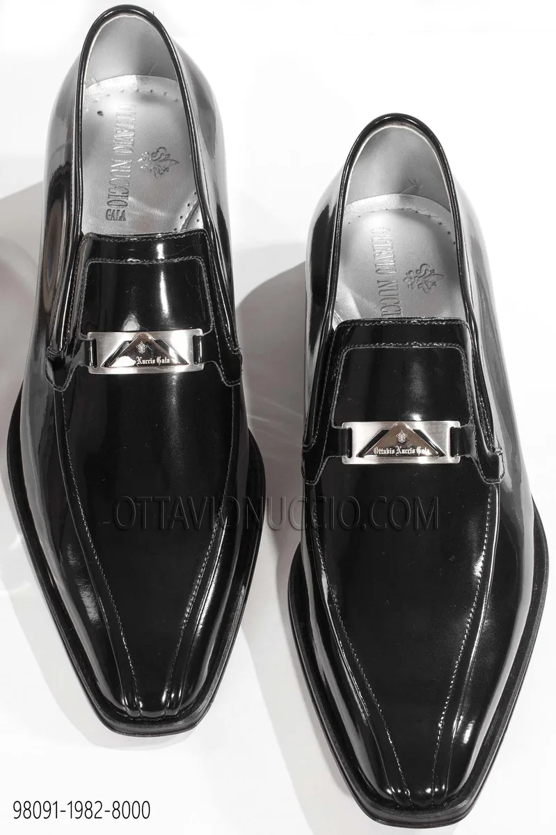 Chaussures vernies noires