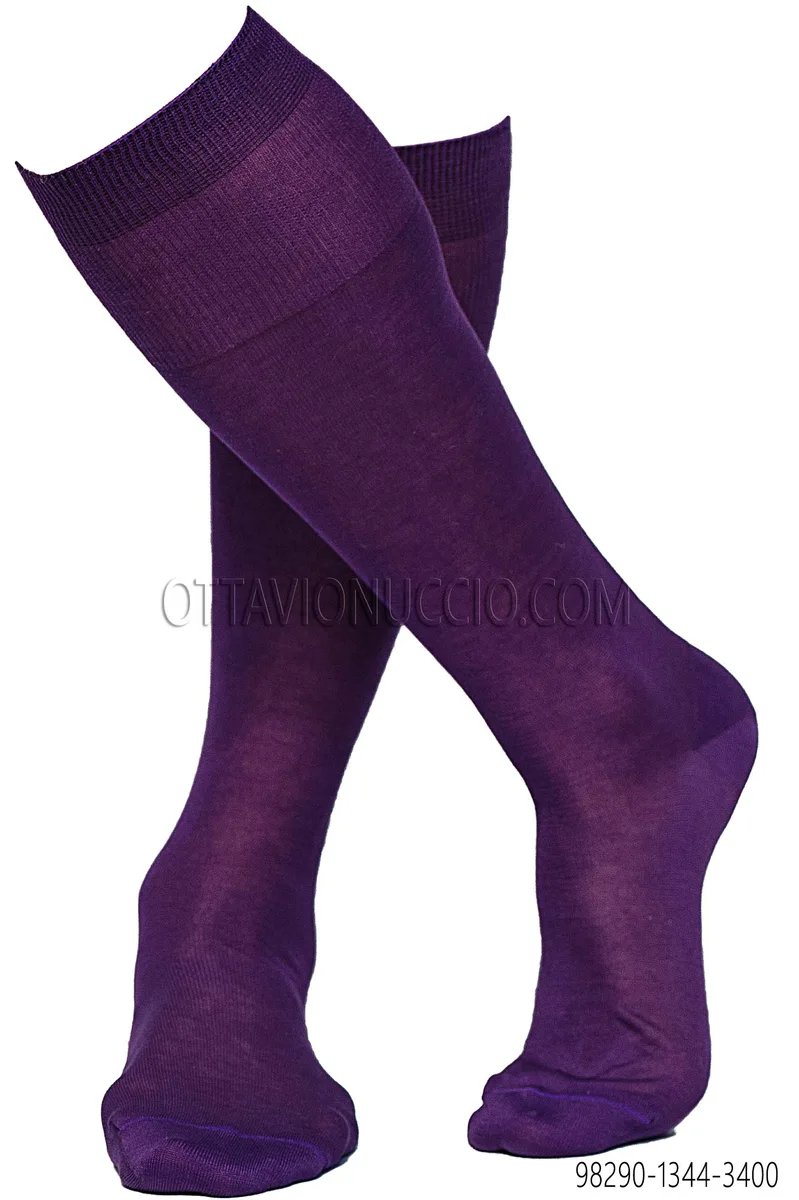 Calcetín morado de algodón