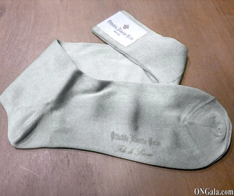 Chaussettes gris clair en coton