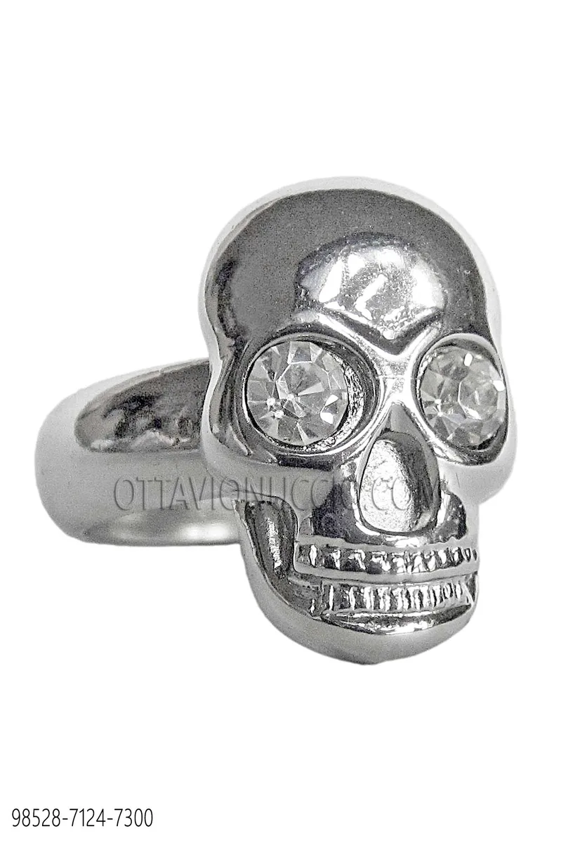 Ring, silber, mit Totenkopf