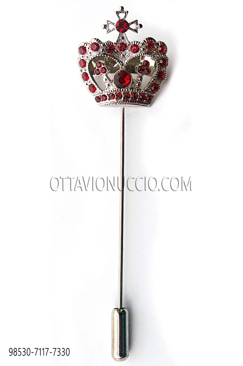 Grosse épingle couronne argent avec strass rouges