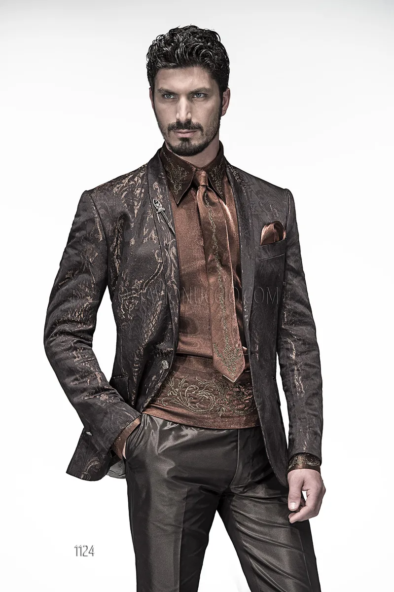 Traje de novio italiano con chaqueta marrón solapa chal 1