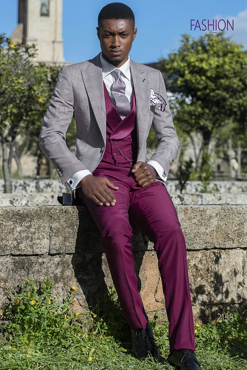 Costume jaquette prince de galles, gilet et pantalon bourgogne 1