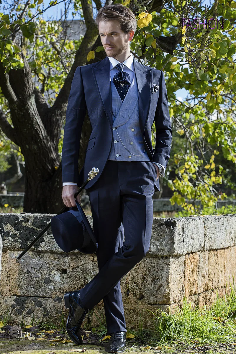 Traje de novio azul con chaleco príncipe de gales 1