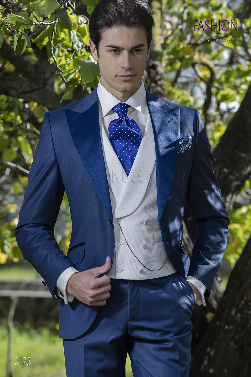 Hochzeitsanzug blau mit weisse Weste 1
