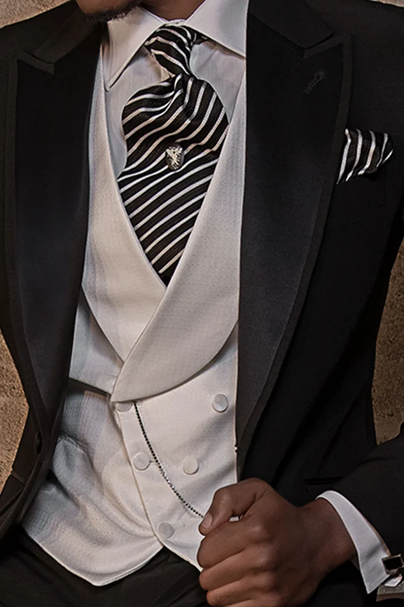Italienischer moderner schwarze Anzug, Revers mit Satin Kontrast 2