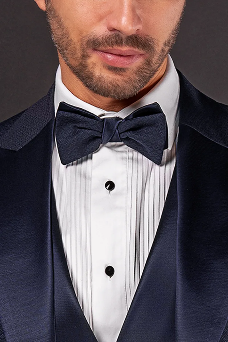 Italian luxury bespoke blue navy groom suit with satin peak lapel 2