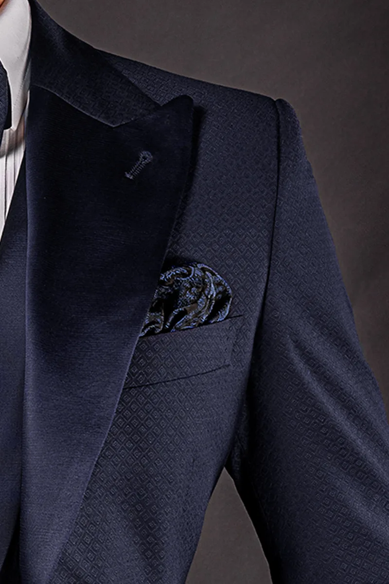 Italian luxury bespoke blue navy groom suit with satin peak lapel 4