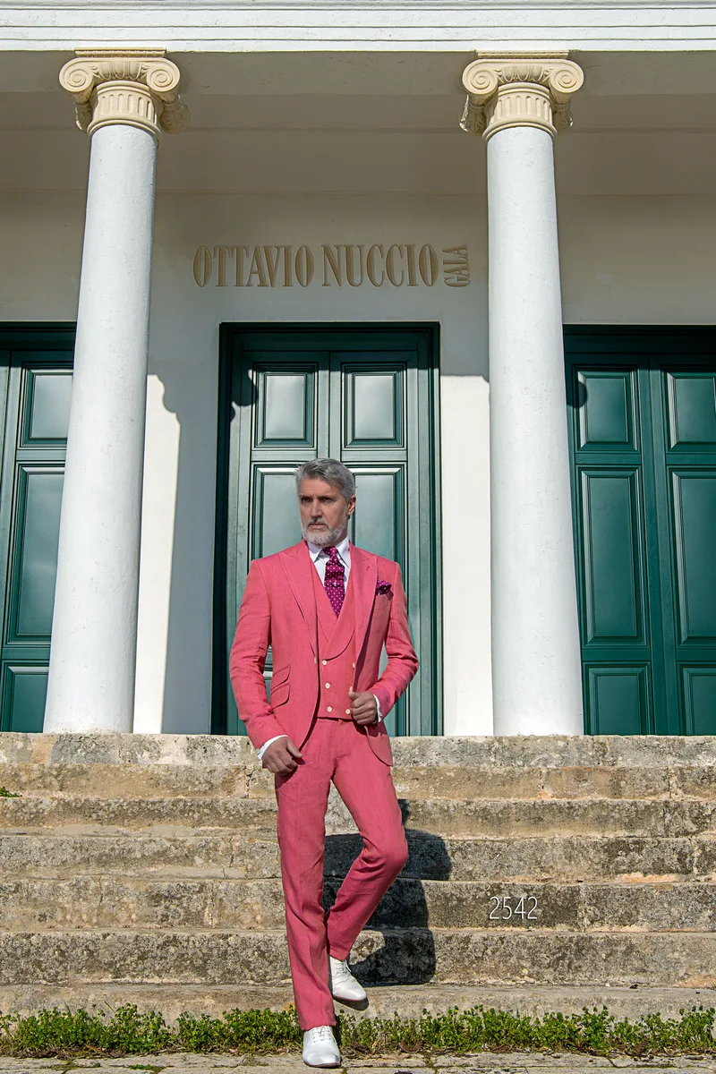 Luxury italian suit in fuchsia linen for summer wedding 2