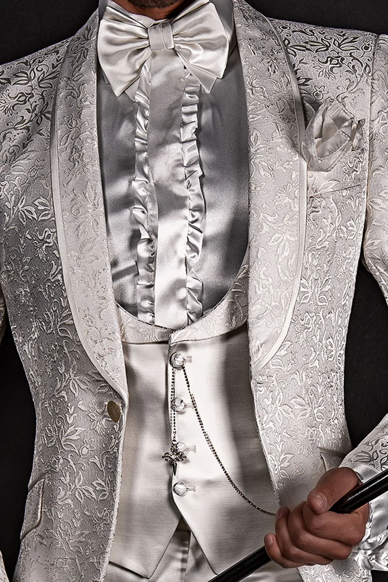 Weste mit Schalkragen aus weißer Wollmischung in Satin, Revers aus weißem Brokat