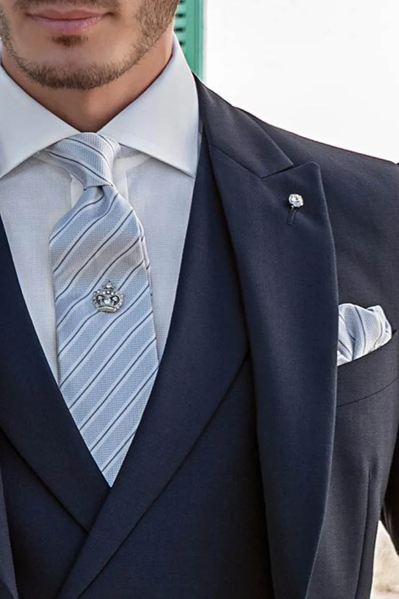 Cravatta e fazzoletto seta jacquard righe royal su fondo bianco