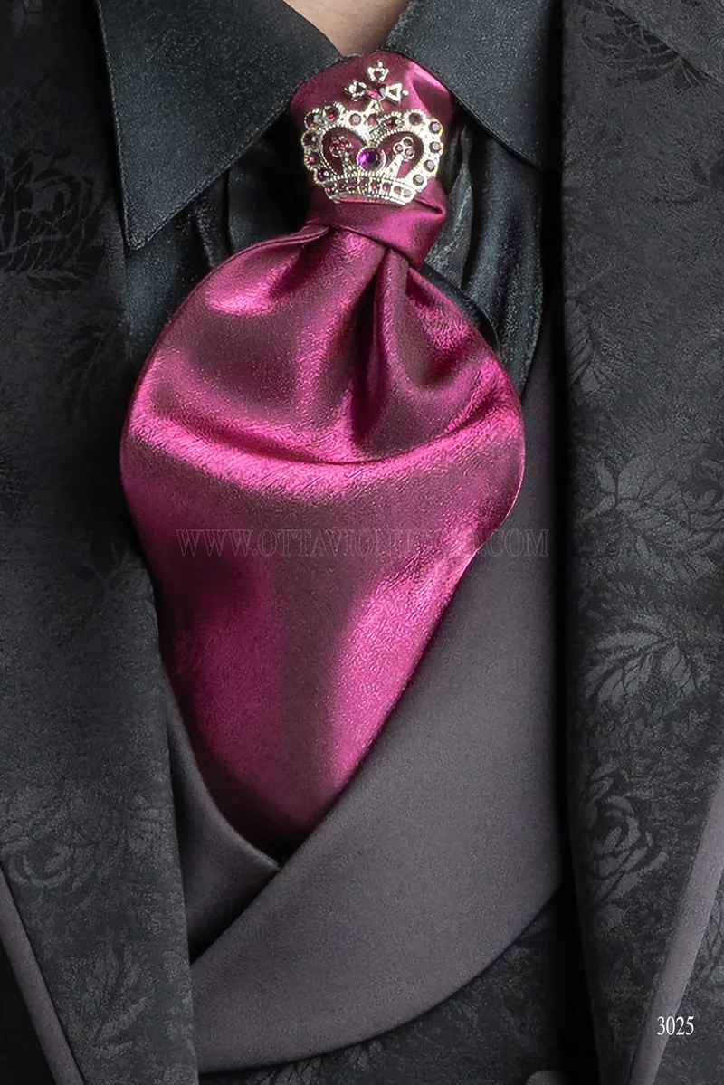 Cravattone d'annodare e fazzoletto in lurex fucsia