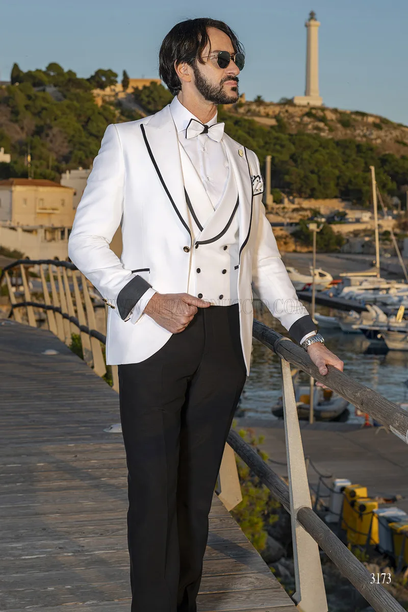 White Three-Piece Tuxedo with Black Cuffs – pa