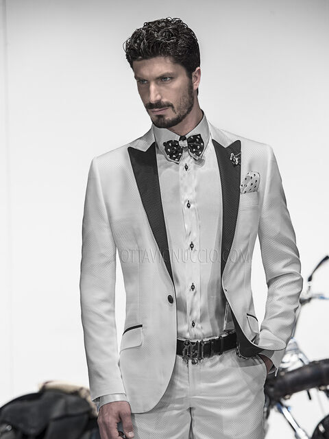 Abito da cerimonia uomo bianco