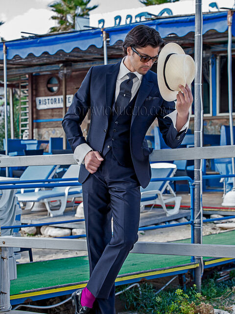 Abito uomo stile hipster blu in misto shantung di seta con gilet