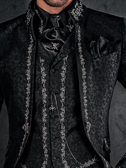 Gilet damascato nero con ricamo nero-argento