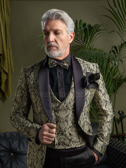 Smoking uomo sciallato damascato oro con rever a contrasto nero